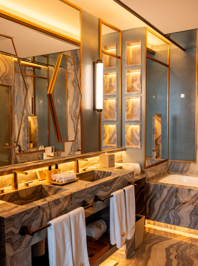 Coya Suite Bathroom